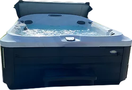 Jacuzzi J-335