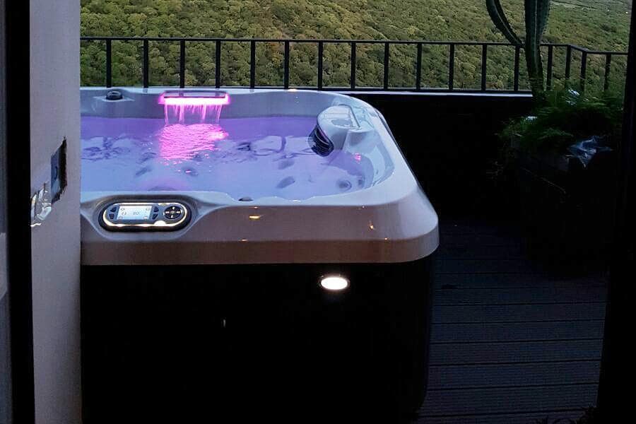 5 hot tub gadgets