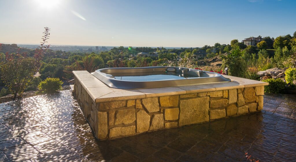 buying a hot tub