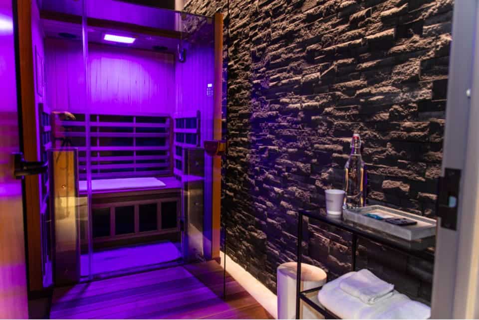 jacuzzi infrared sauna purple light