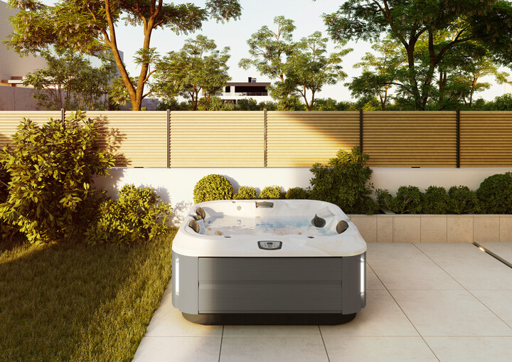 small hot tubs